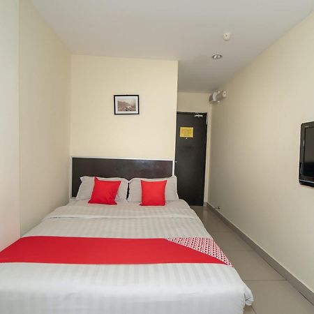 Super Oyo 89965 Stay Inn II Kota Kinabalu Extérieur photo